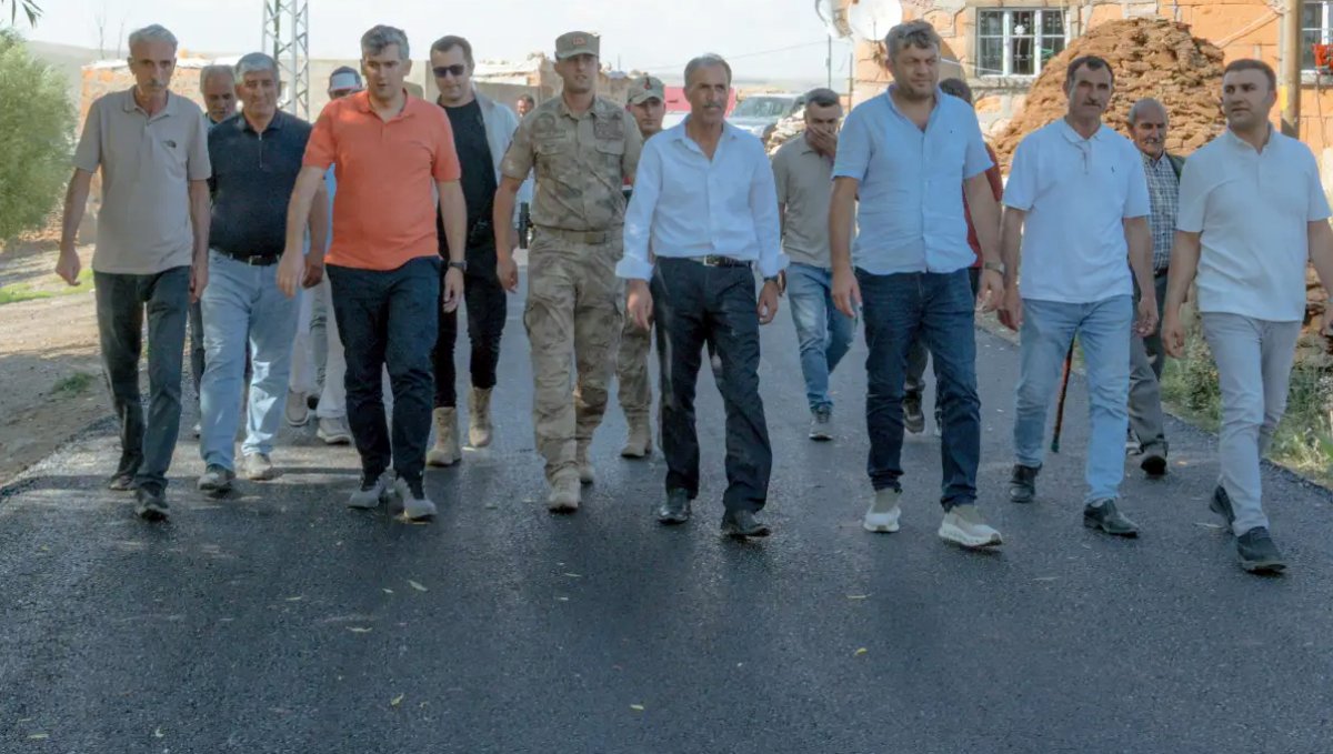 Diyadin'de KHGB ve Türk Altın A.Ş. Desteğiyle 14 Kilometrelik Asfalt Çalışması Başladı