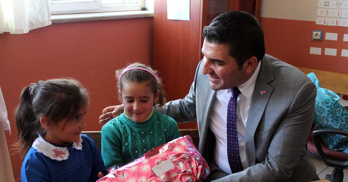 Diyadin Kaymakamı Hasan Doğan Kuşburnu Köyünü Ziyaret Etti