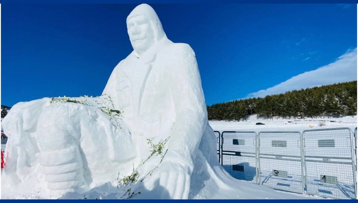 Diyadin'li gençler Sarıkamış şehitlerini Allahuekber Dağları'nda andı