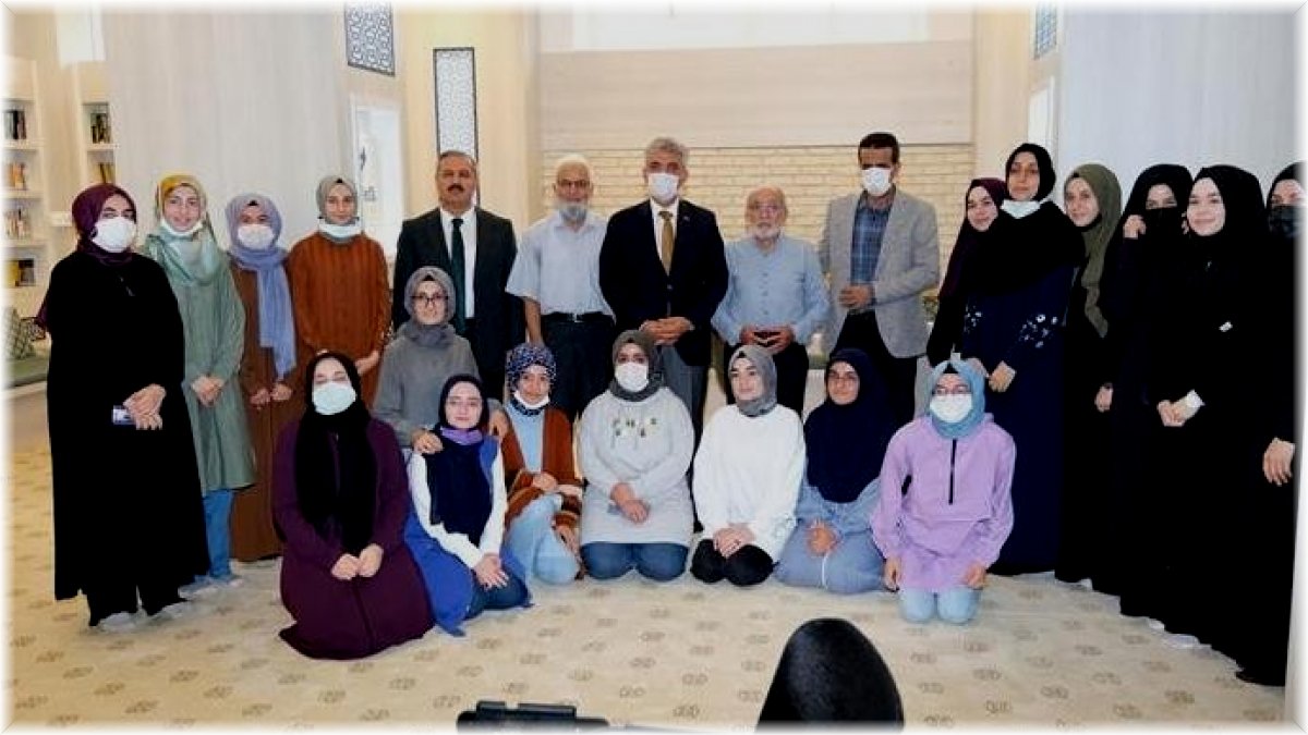 Diyanet Gençlik Merkezi’nde “Gençlik Buluşması”