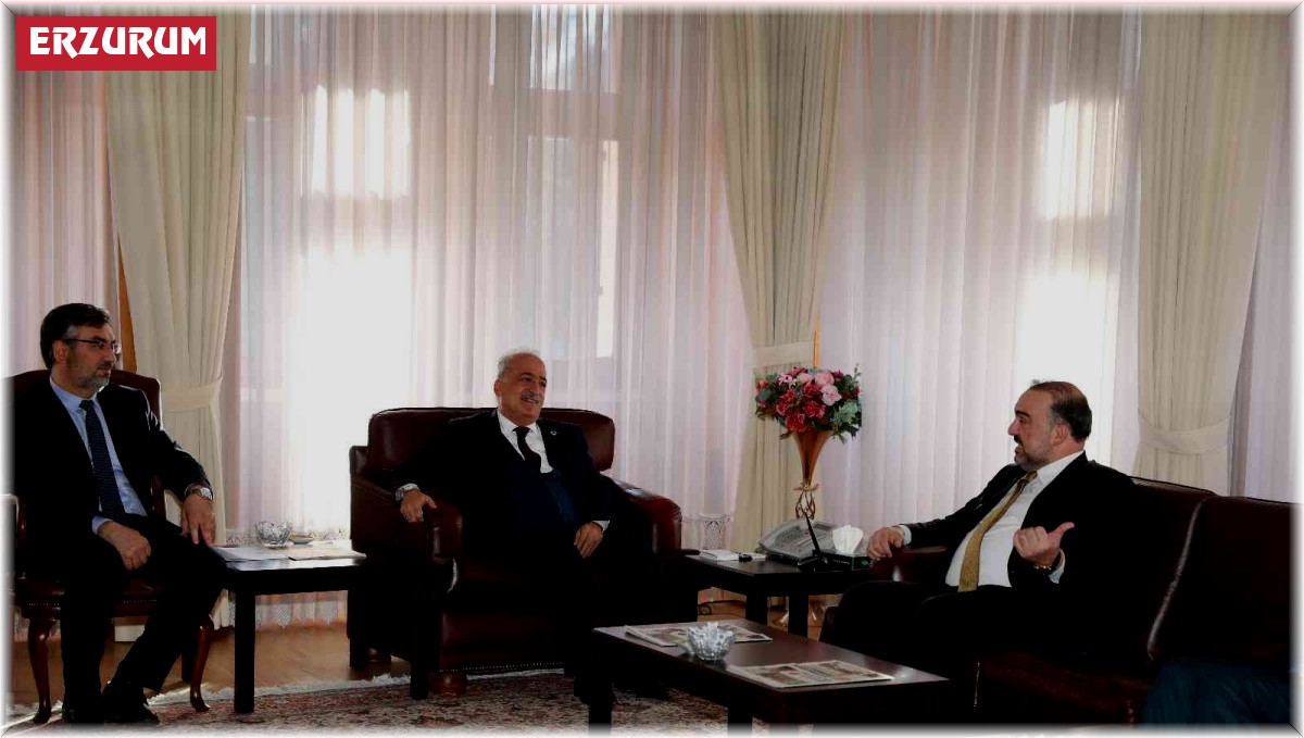 Diyanet İşleri Başkanlığı yöneticilerinden Rektör Çomaklı'ya proje teşekkürü