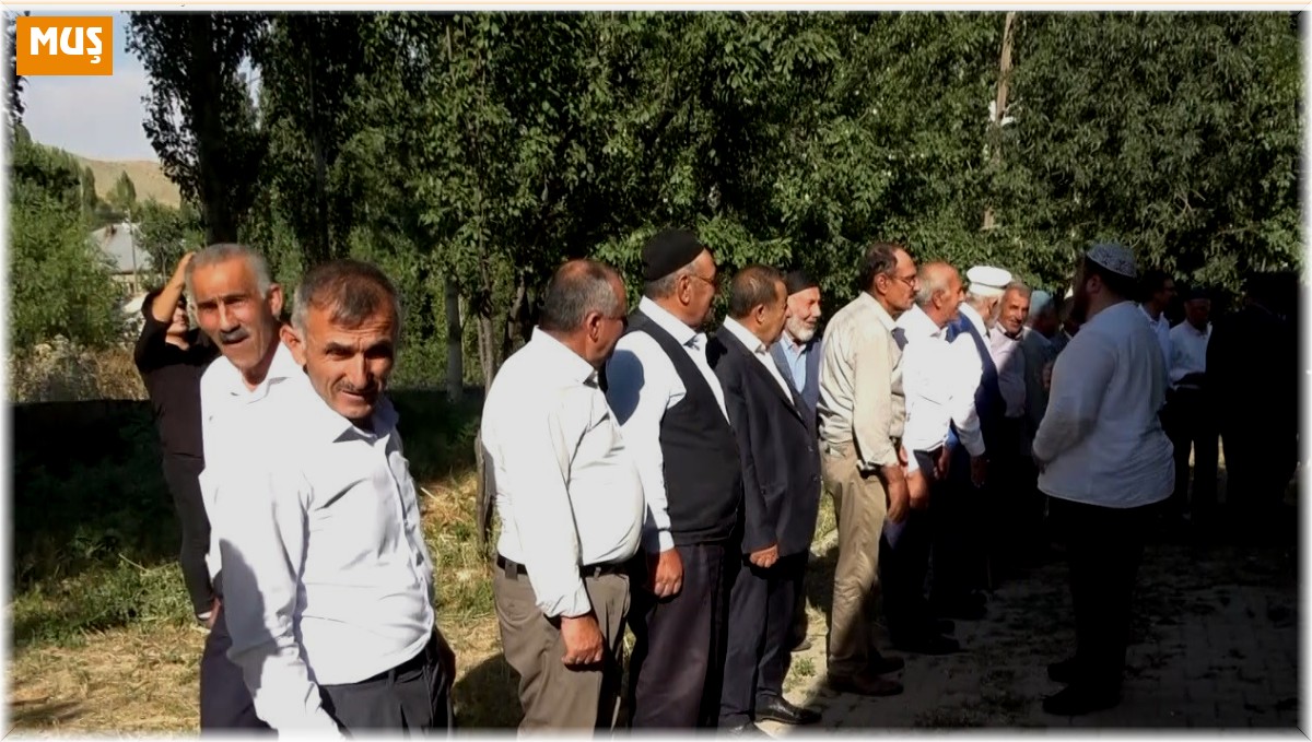 Diyarbakır'daki musibet Muş'a nasihat oldu: Husumetli köylüler barıştırıldı