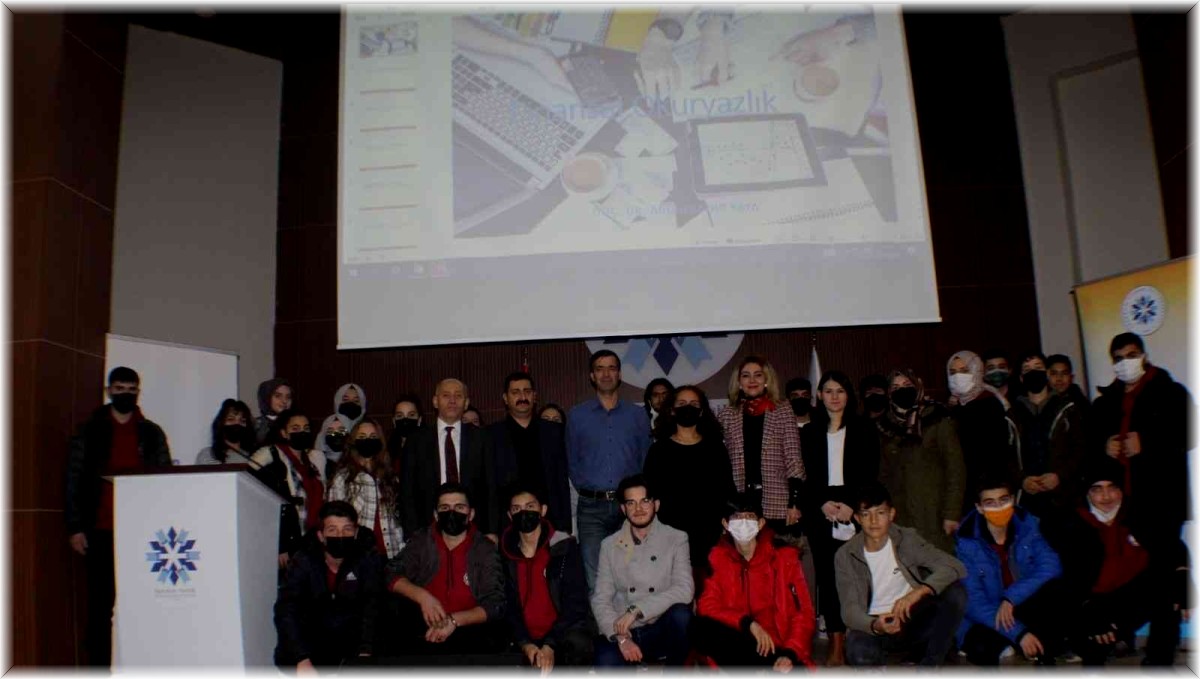 Doç. Dr. Kaya; "Finansal konularda yeterince bilgi sahibi değiliz"