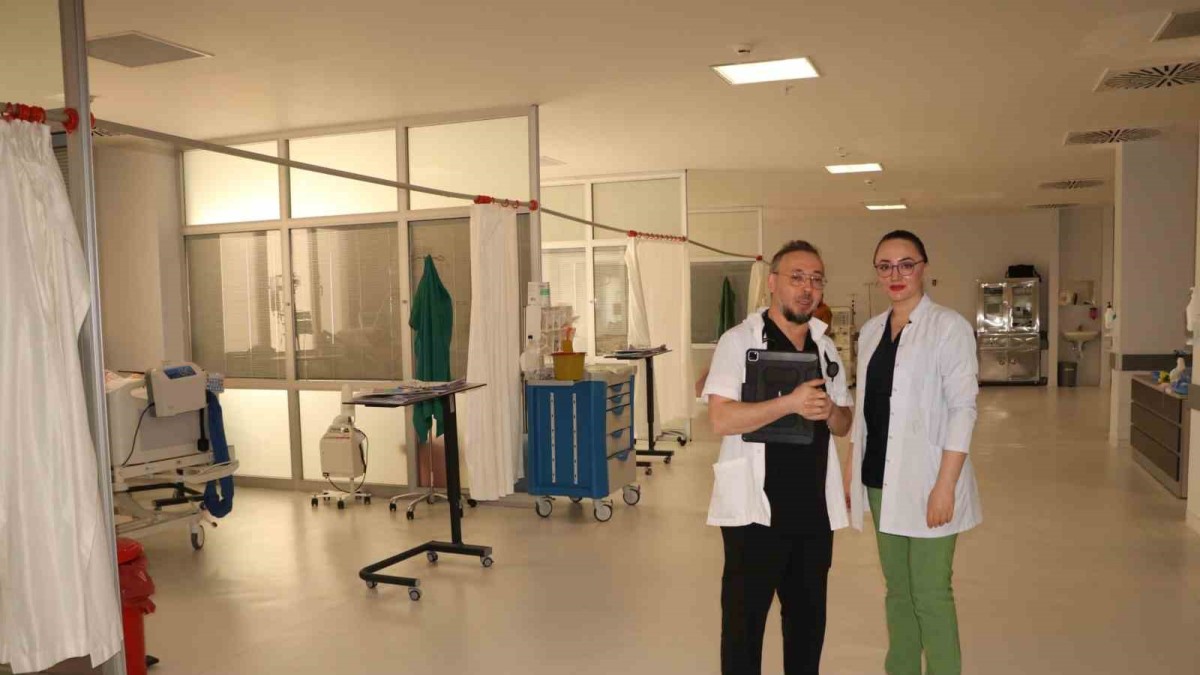 Doç. Dr. Ölmez; "Bu yıl ağırlıklı olarak grip influenza görüyoruz"