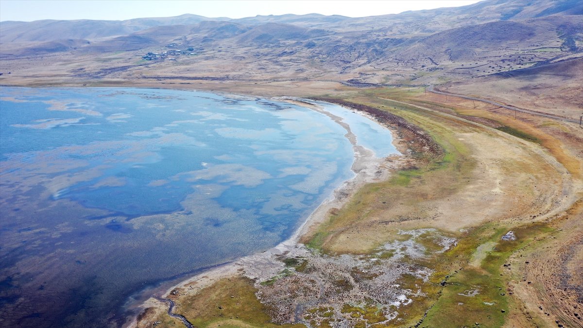 Doğa harikası Balık Gölü iklim değişikliği ve beşeri etkenle küçülüyor