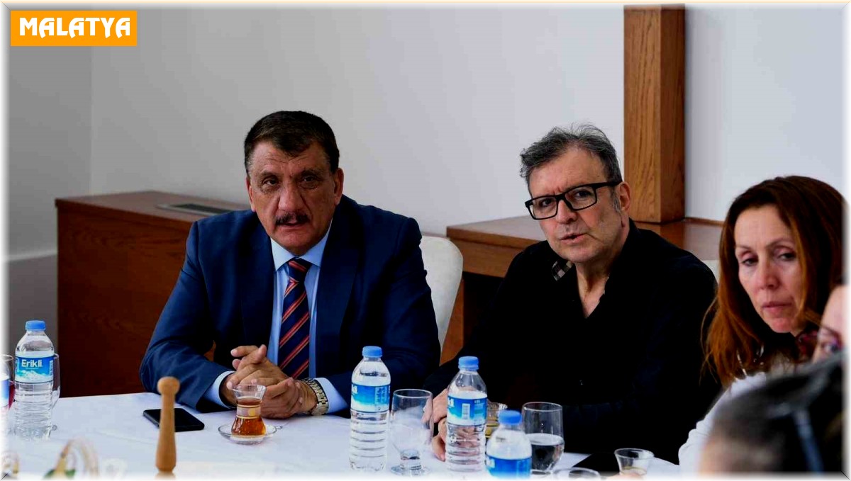 Doğal hayatı koruma vakfı üyelerinden Başkan Gürkan'a ziyaret