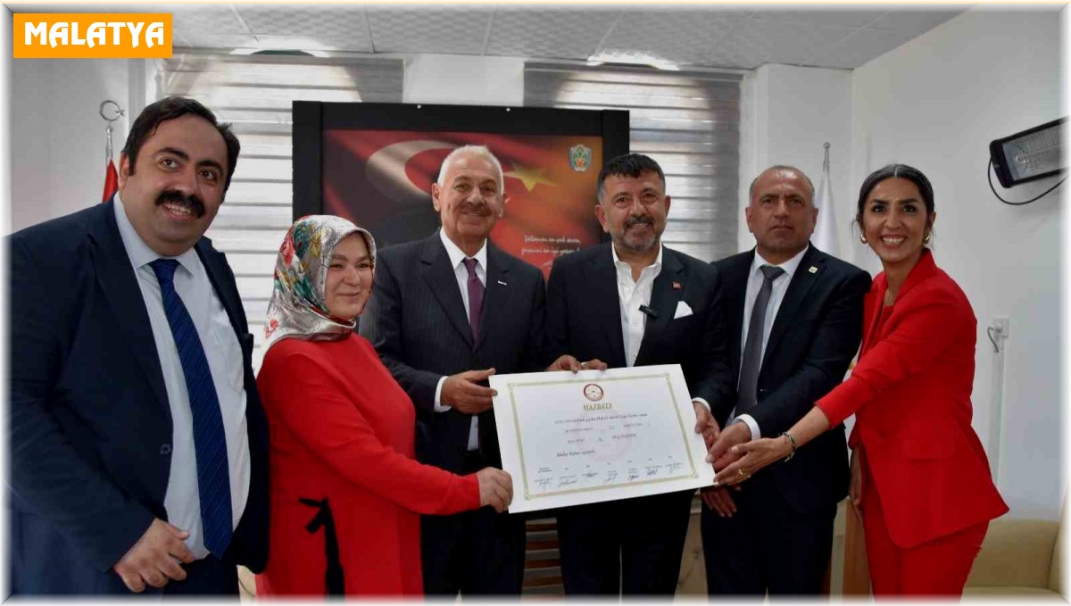 Doğanşehir Belediyesi'nde devir teslim töreni