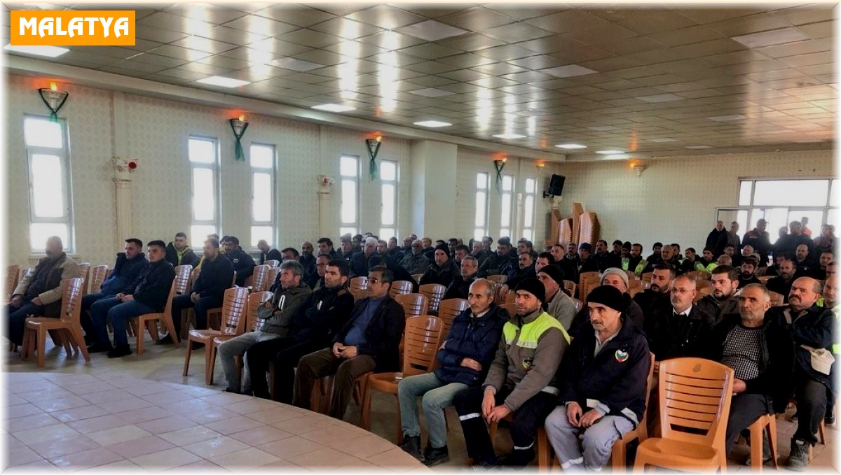 Doğanşehir'de belediye personellerine eğitim