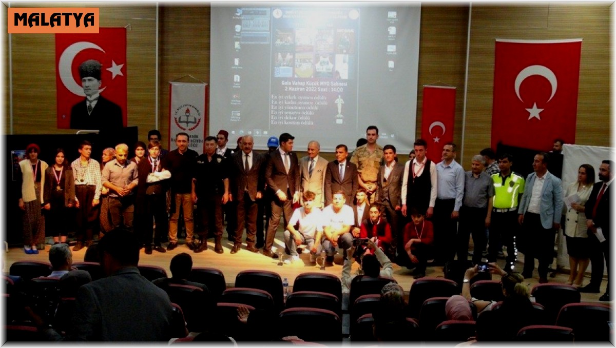 Doğanşehir'de tiyatro festivali