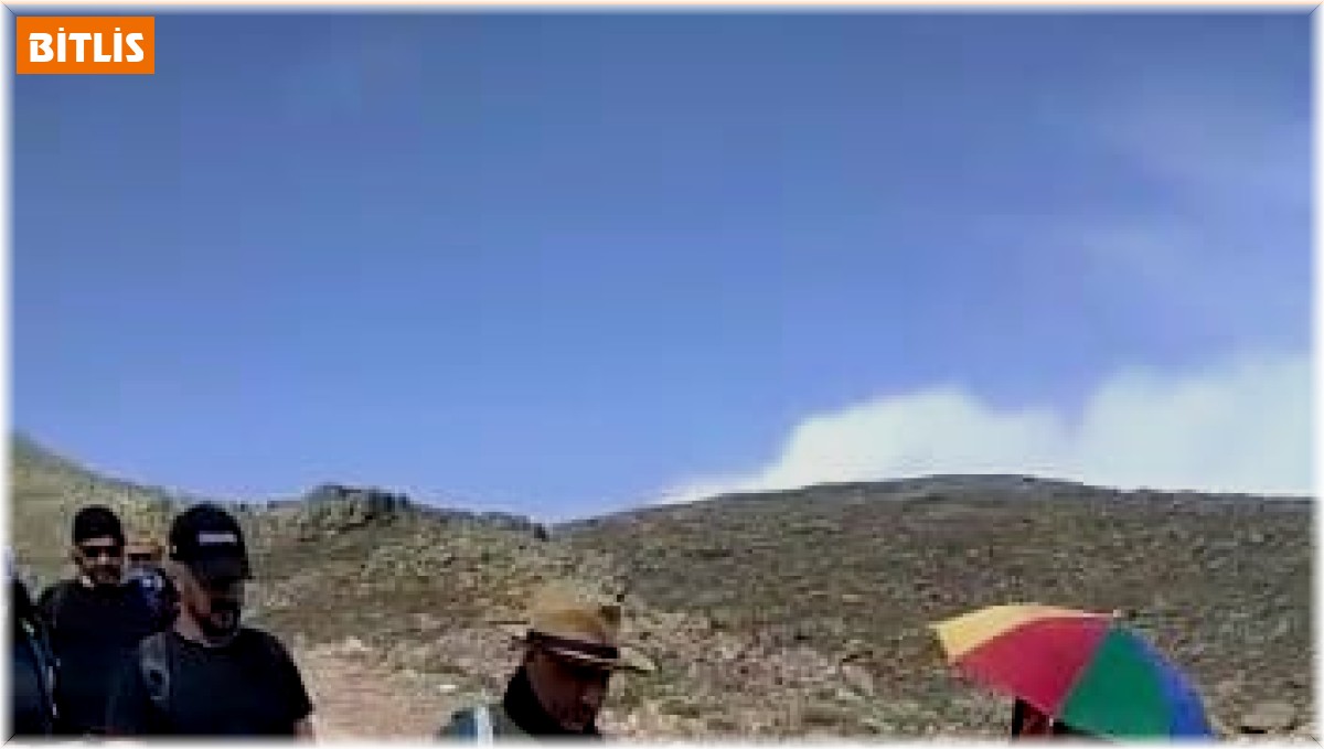 Doğaseverler Esrük Dağı'na tırmandı