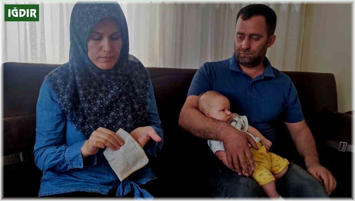 Doğduğundan beri ağlayan Adem bebeğin vücudunda enjektör iğnesi çıktı