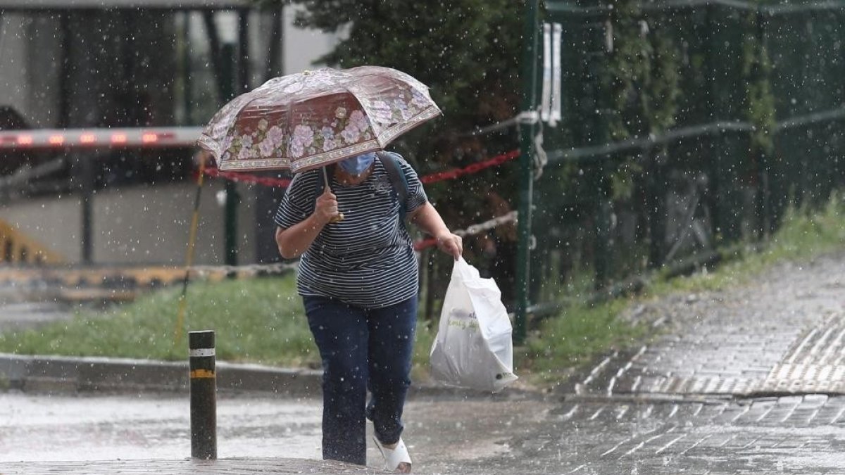 Doğu Anadolu'da gök gürültülü sağanak bekleniyor