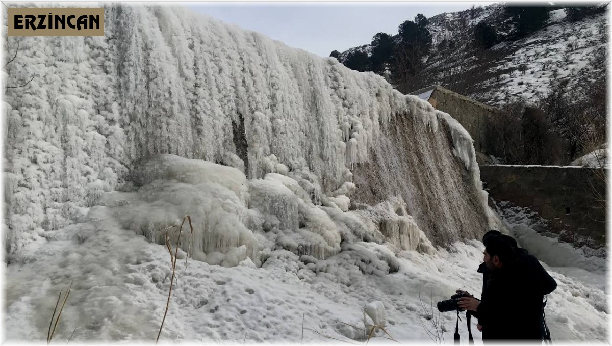 Doğu Anadolu'da kar durdu, soğuk hava etkisini artırdı