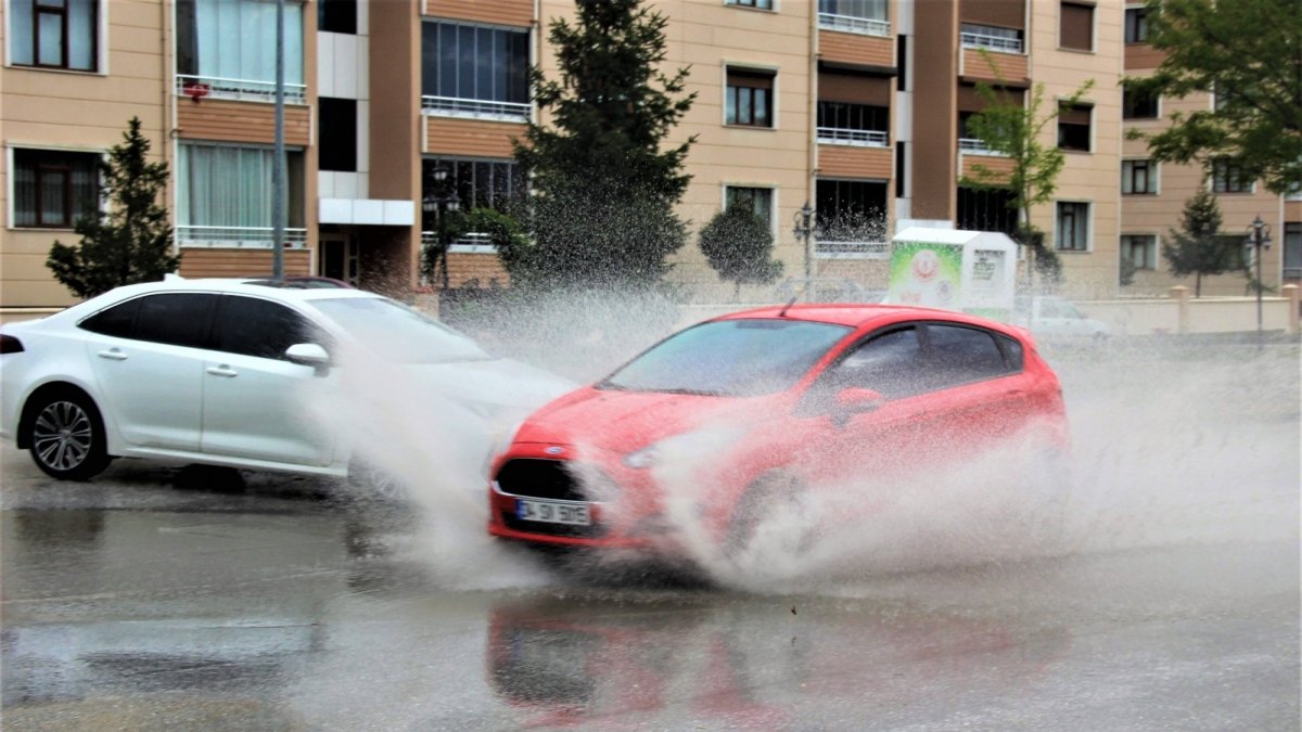 Doğu Anadolu'da sağanak yağış bekleniyor