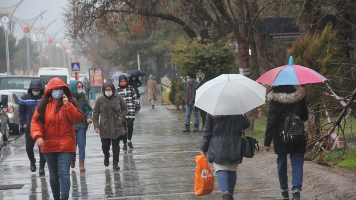 Doğu'da 3 il için sağanak uyarısı
