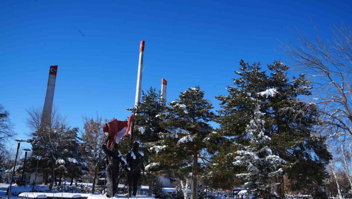 Doğu'da aralıklı kar yağışı bekleniyor