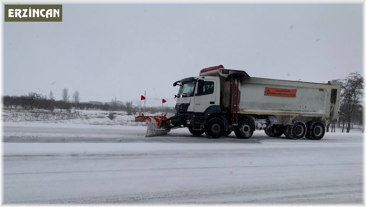 Doğu'da yüksek kesimlerle kar yağışı aralıklı etkisini gösterdi