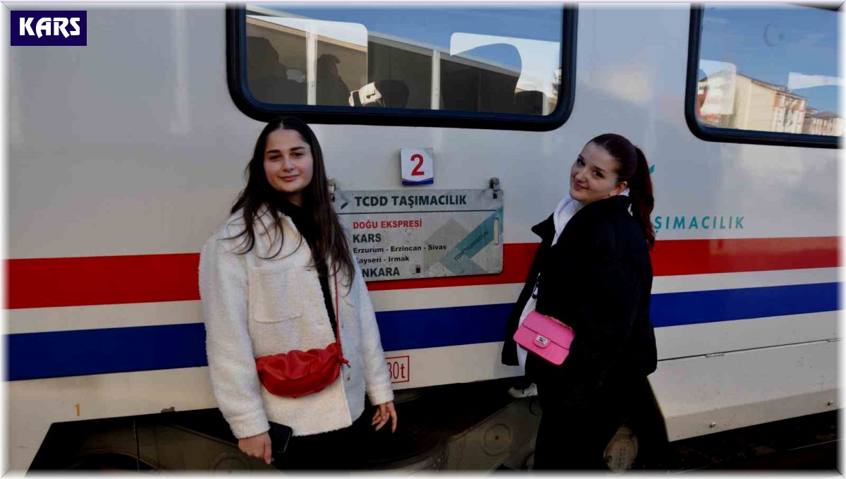 Doğu Ekspresi'nde bayram yoğunluğu yaşanıyor