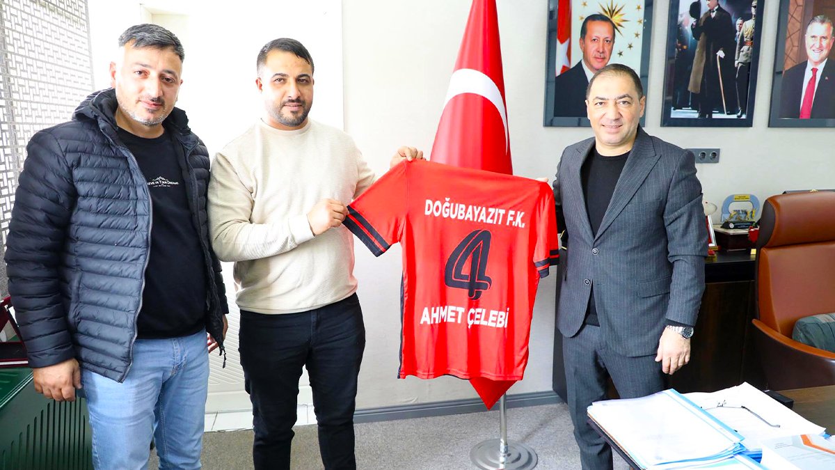 Doğubayazıt Futbol Kulübü’nden Gençlik ve Spor İl Müdürü Ahmet Çelebi’ye ziyaret