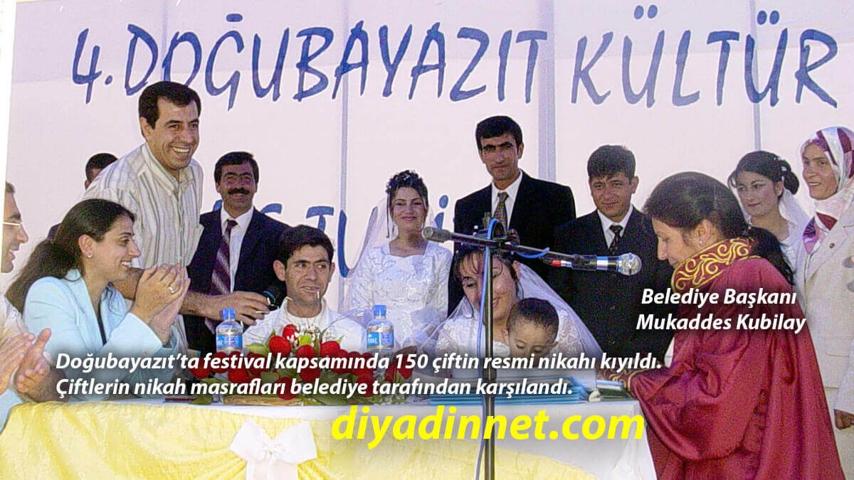 Doğubayazıt'ta 150 Çifte Toplu Nikah: Masrafları Belediye Karşıladı!