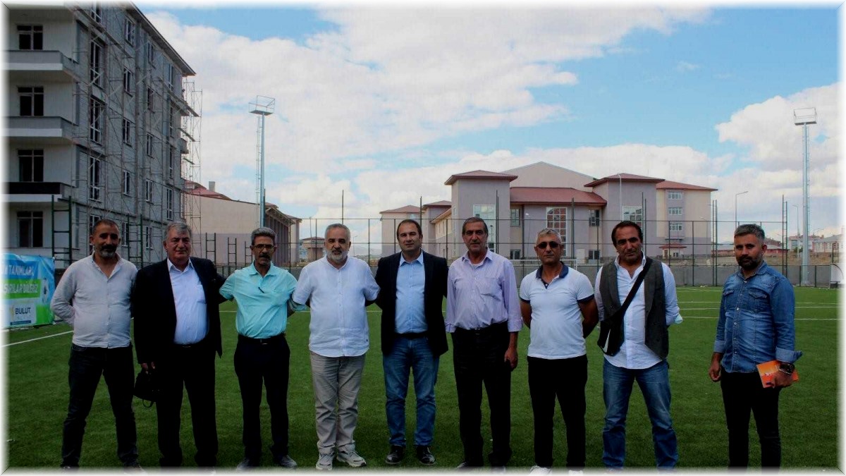 Doğubayazıt'ta dört futbol takımı liglere hazırlanıyor