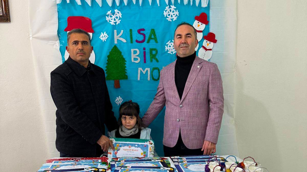 Doğubayazıt’ta 4-6 yaş Kur’an kursu öğrencilerinin karne heyecanı