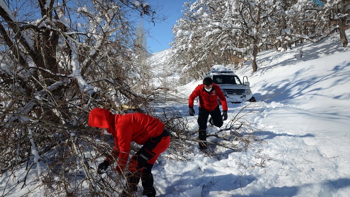 Doğum sancıları çeken hastanın imdadına ekipler yetişti