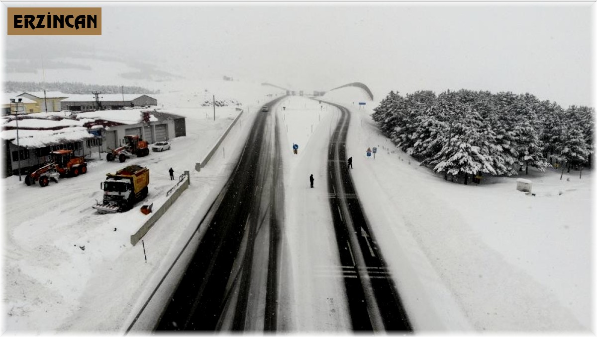 Doğunun yüksek kesimlerde kar yağışı etkili oldu