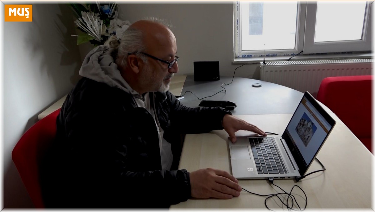 Dr. Dölek: "Ayakta kalan tarihi yapılar araştırılsın, yapım teknikleri günümüz yapılarına uyarlansın"