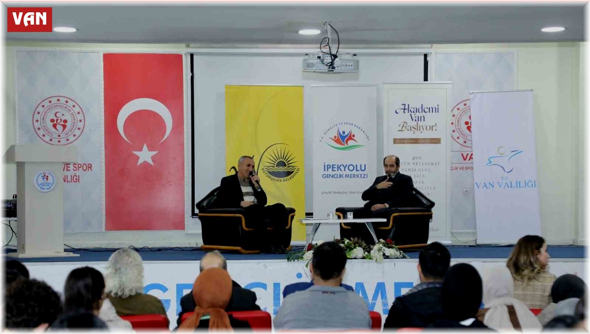 Dr. Ömer Demirbağ gençlerle buluştu