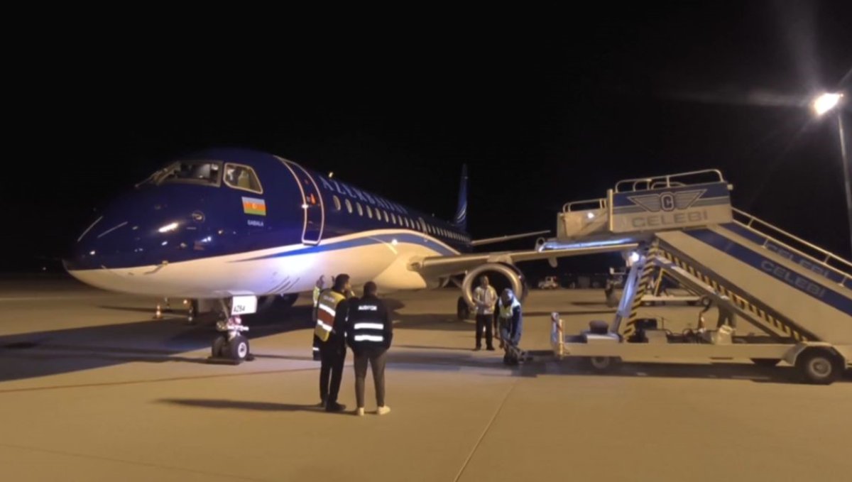 Dron saldırısı sonrası kapatılan Nahçıvan Havalimanı yeniden açıldı, Bakü uçuşları başladı