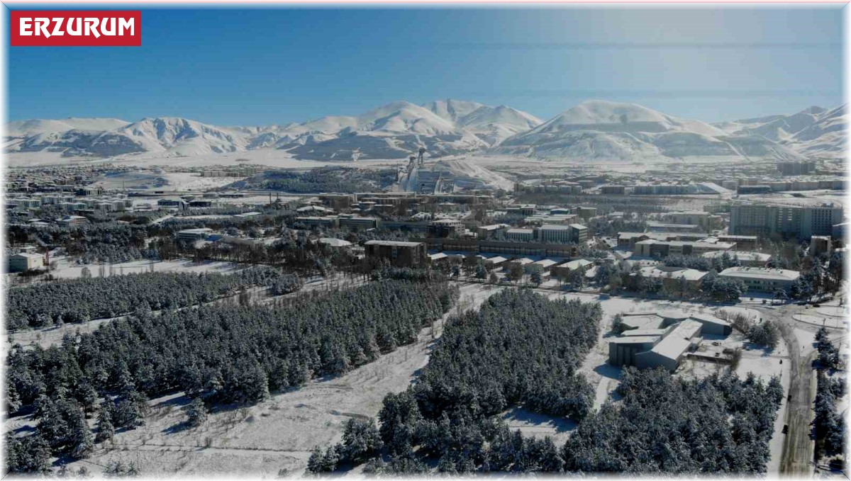 Dronla görüntülenen kar manzarası kartpostallık görüntüler oluşturdu