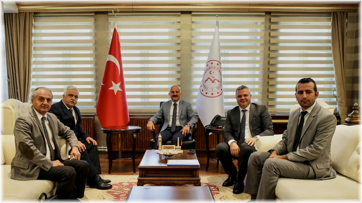 DSİ Erzurum 8. Bölge Müdürü Yavuz, Ağrı'da incelemelerde bulundu