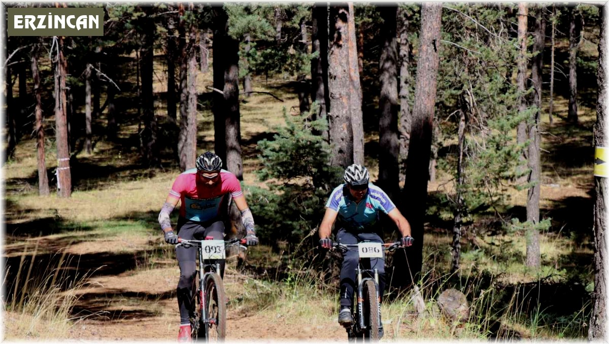 Dumanlı Dağ Bisikleti Yarışları, Erzincan'da yapıldı