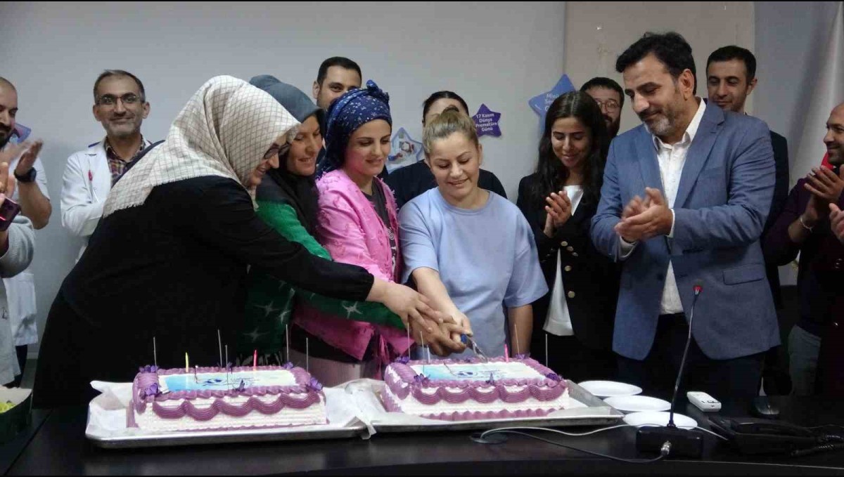 Dünya Prematüre Günü kapsamında "aceleci bebekler" için özel etkinlik