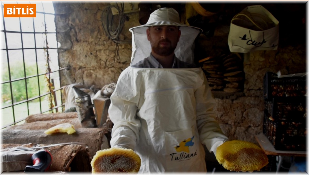 Dünyaca ünlü Bitlis kara kovan balının hasadına başlandı