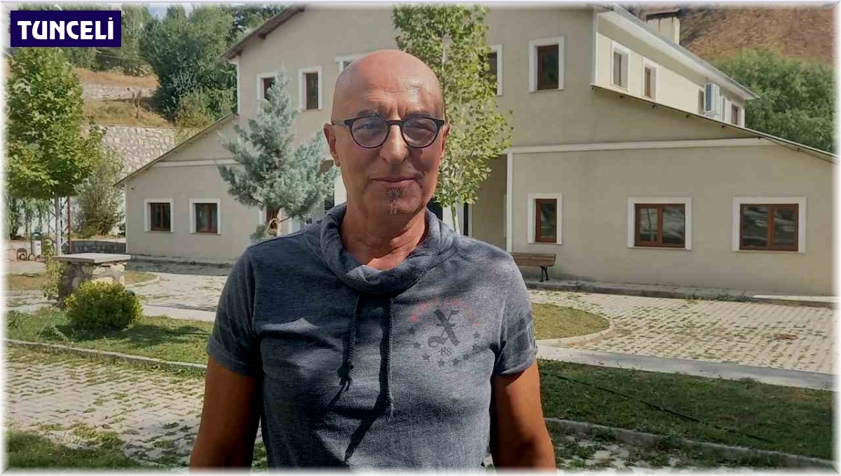 Dünyaca ünlü çizer Tayyar Özkan memleketi Pülümür'de geldi