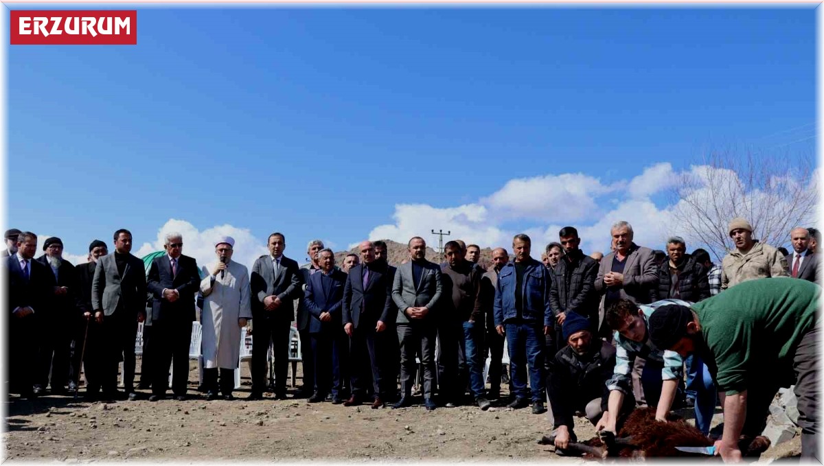 Dutlu köyü yeni camisine kavuştu