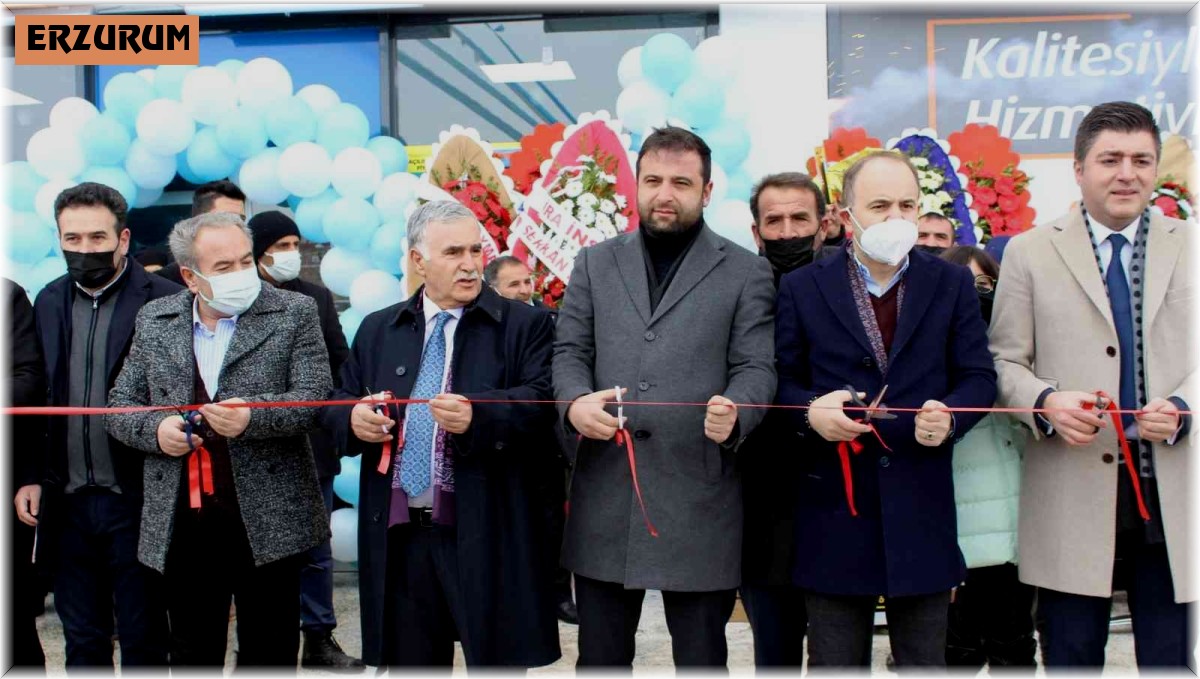 Düzgün market 21'inci şubesini törenle açtı