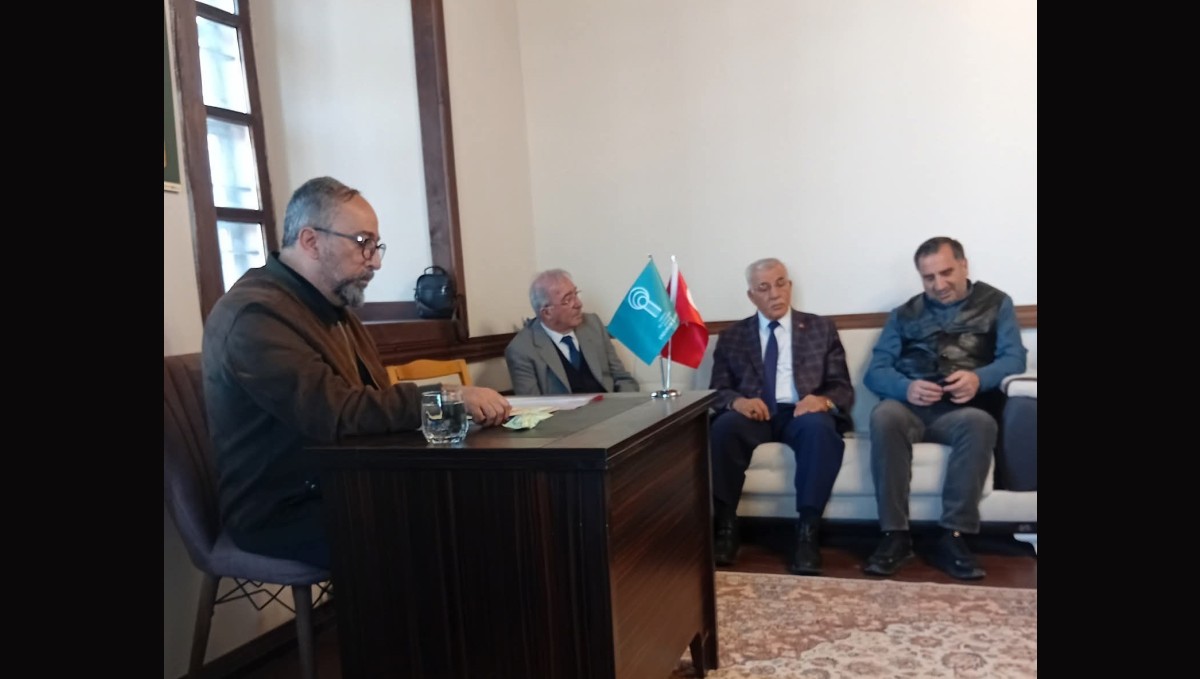 EBB Edebiyat Konağı'nda "Şiir Mahfili" programı