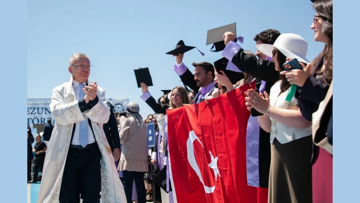 EBYÜ, akademik yayın performansıyla Türkiye'de ilk 4'e girdi