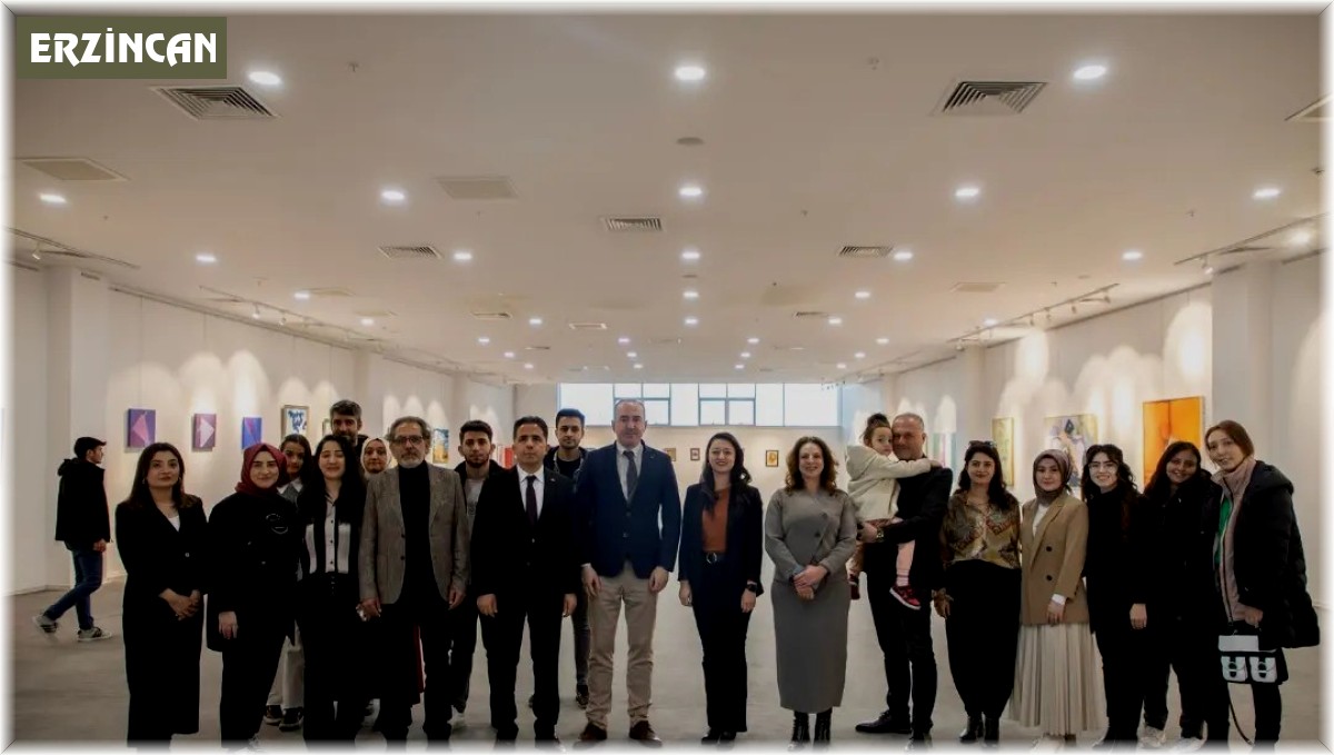 EBYÜ'de '24 Kasım Öğretmenler Günü Resim Sergisi'nin açılışı yapıldı