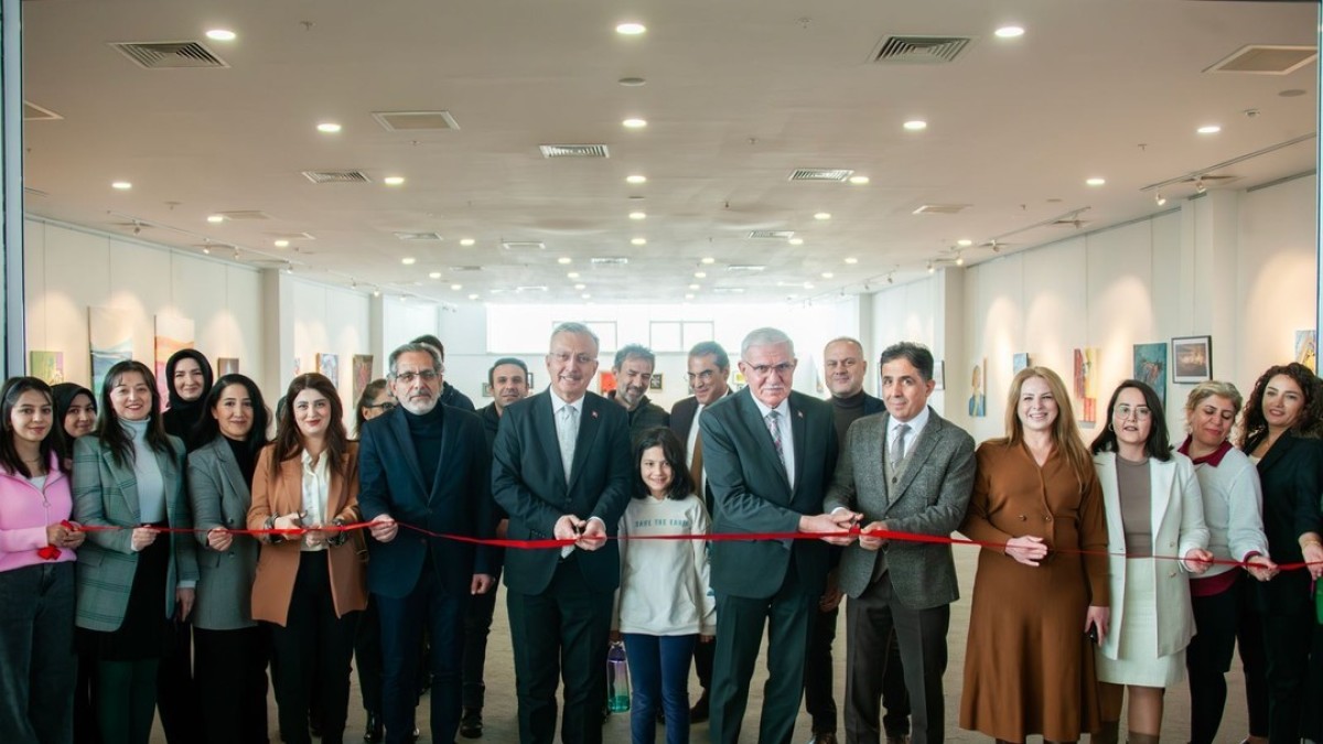 EBYÜ'de resim sergisi düzenlendi