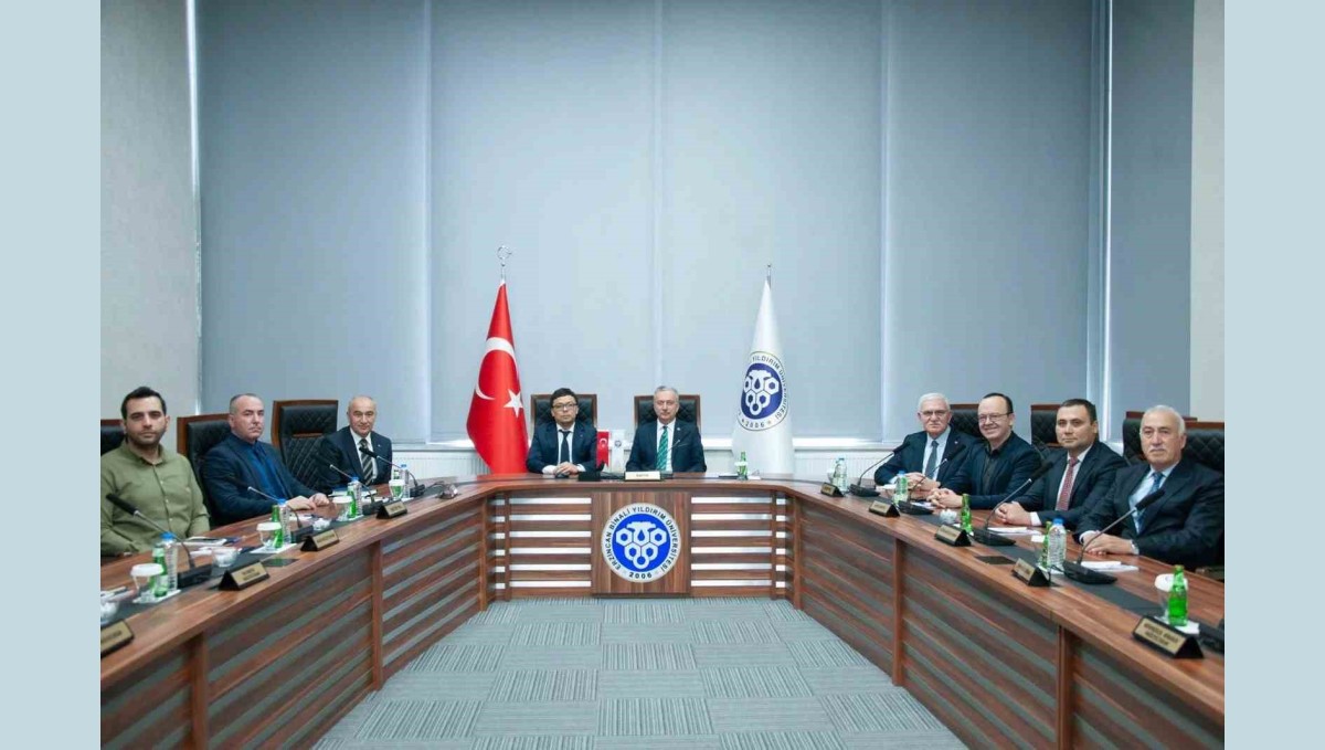 EBYÜ ile Özbekistan Orıental Unıversity arasında iş birliği protokolü imzalandı