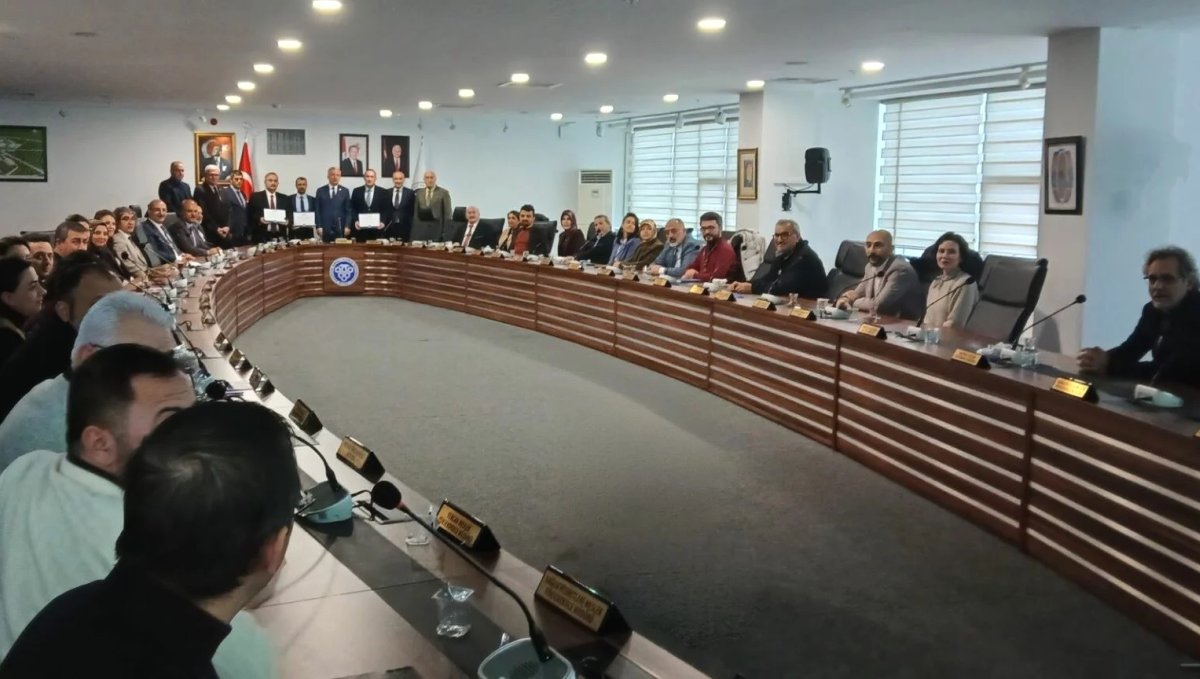 EBYÜ MYO'da 3 program akreditasyon belgesi aldı