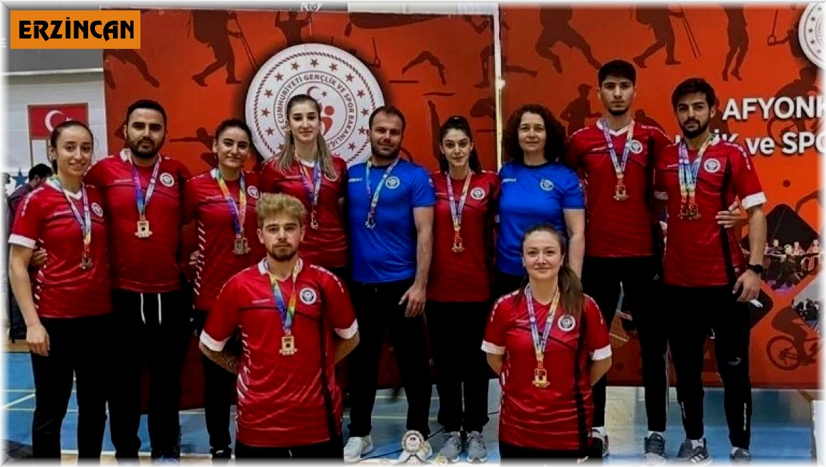 EBYÜ takımı Badminton Süper Lig Şampiyonasında Türkiye şampiyonu oldu