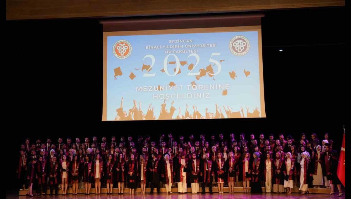 EBYÜ Tıp Fakültesi 12. mezunlarını coşkuyla uğurladı