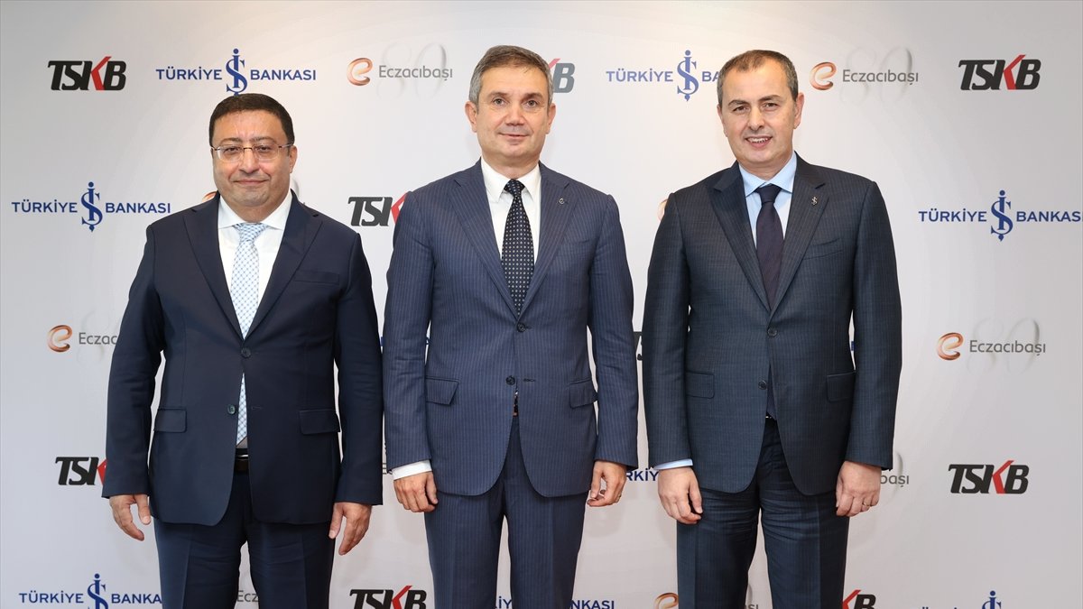 Eczacıbaşı'nın Gensenta İlaç'ı satın alması için İş Bankası ve TSKB'den kredi