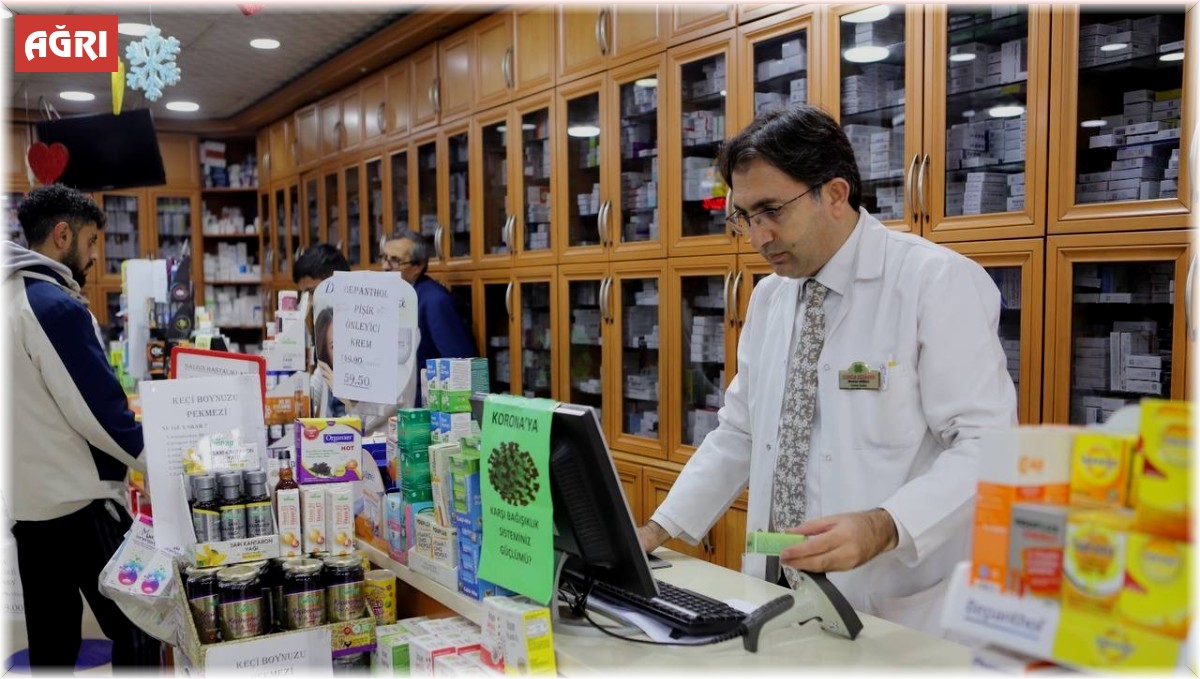 Eczacılar gribal enfeksiyonlara karşı uyardı: "Gerekirse maske takın"