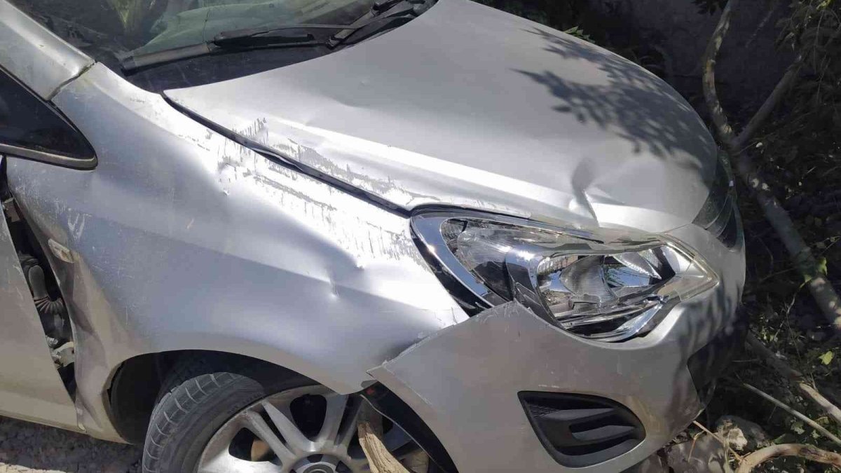 Edremit'te trafik kazası: 1 yaralı